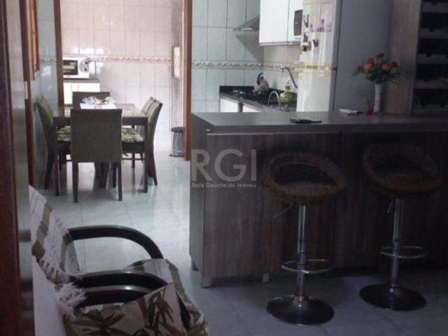 Casa para Venda 135m², 3 dormitórios, sendo 1 suites, 2 vagas Vale Do Sol