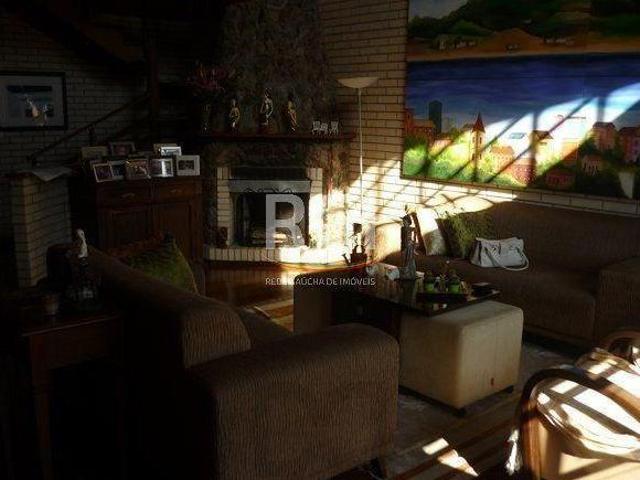 Casa para Venda 240m², 3 dormitórios, sendo 1 suites, 4 vagas Tristeza