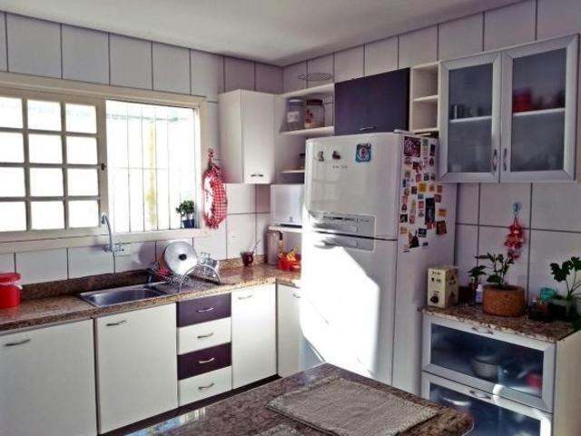 Casa para Venda 250m², 3 dormitórios, sendo 1 suites, 1 vaga Camaquã
