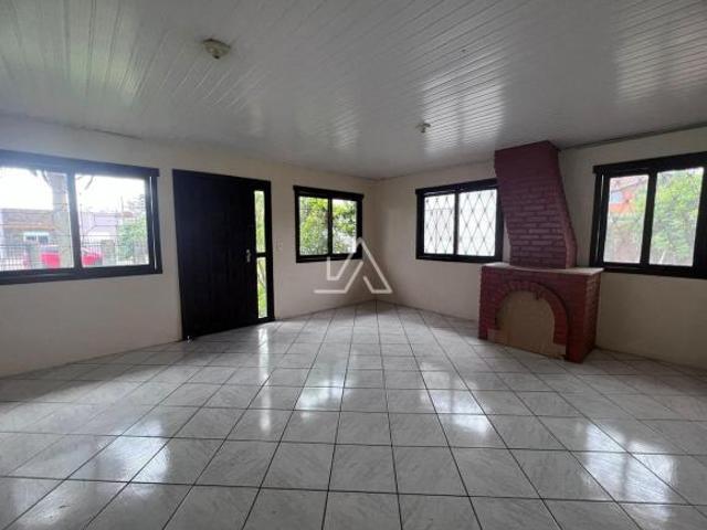 CASA PARA VENDA, 2 DORMITORIOS, PÁTIO FECHADO, NA VERA CRUZ