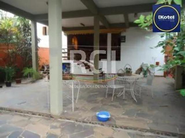 Casa para Venda 330m², 4 dormitórios, 2 vagas Glória