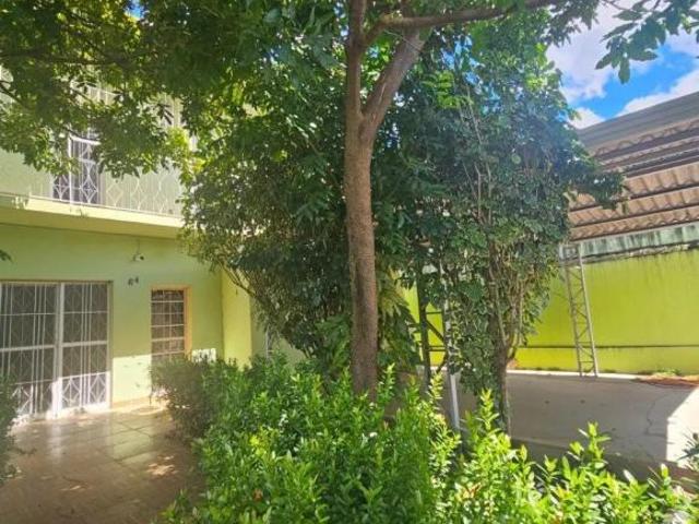 Casa para venda, 4 quarto s, Araés, Cuiabá