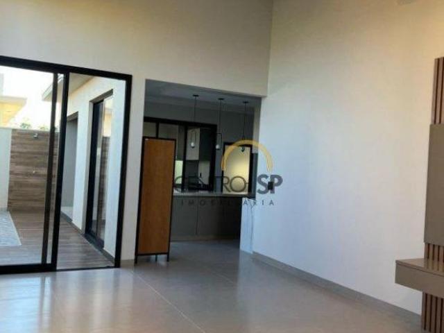 Casa para venda com 305 m² e 3 quartos em Villa de Leon I, Piratininga SP