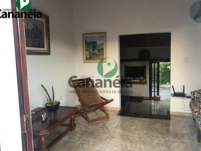 Casa para venda com 3 dormitórios 1 suíte em Cananéia Litoral Sul de SP