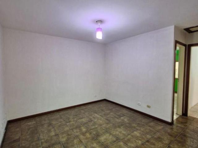 Casa para venda com 3 dormitórios no Jardim Alvorada com edícula
