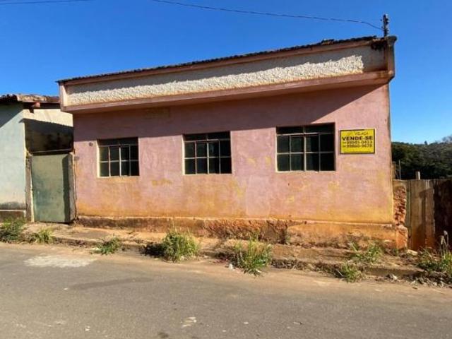 Casa para venda Centro Luminárias