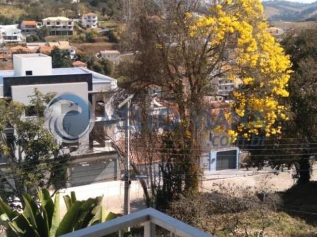 Casa para venda em Centro, São Lourenço