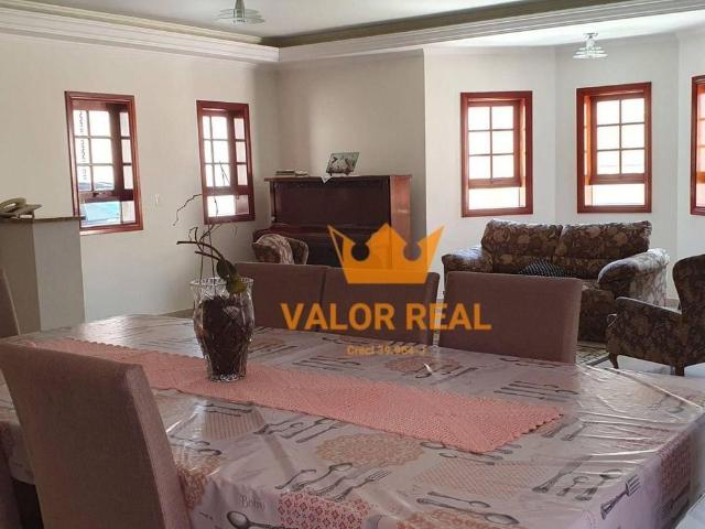 Casa Para Venda E Aluguel Em Jardim Das Samambaias de 342.00 m² Com 3 Quartos, 3 Suites E 4 Garagens