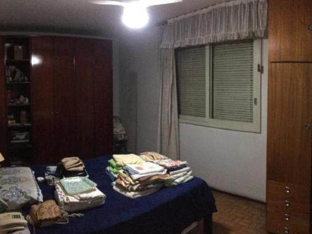 Casa para venda e locação em Jardim Anália Franco com 3 quartos, sendo 1 suíte, 4 vagas, 153m²