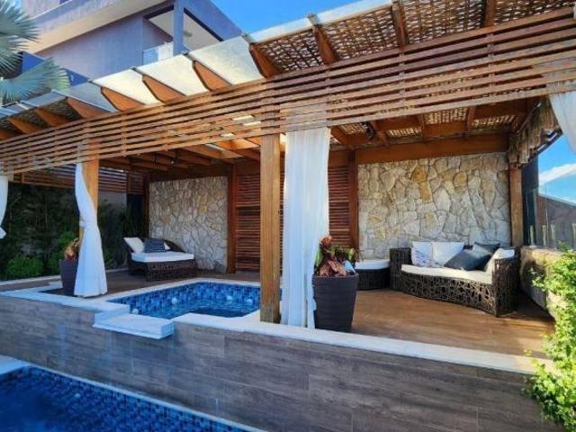 Casa para venda e locação no condomínio Santa Adélia