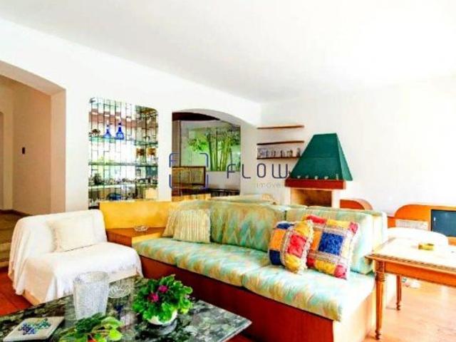Casa Para Venda e Locação Planalto Paulista, 4 Quartos, 4 Suítes, 4 Vagas, 200m²