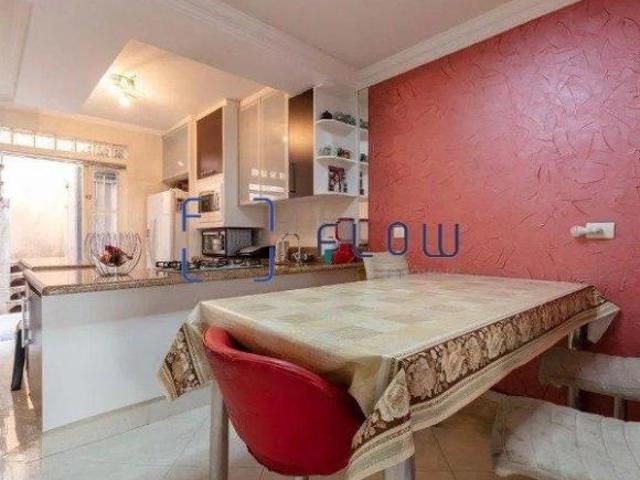 Casa para venda e locação em Vila Olímpia com 3 quartos, 2 vagas, 216m²