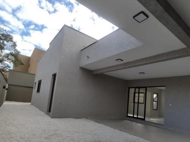 Casa para Venda em Colombo, Roca grande, 3 dormitórios, 1 suíte, 2 banheiros, 3 vagas