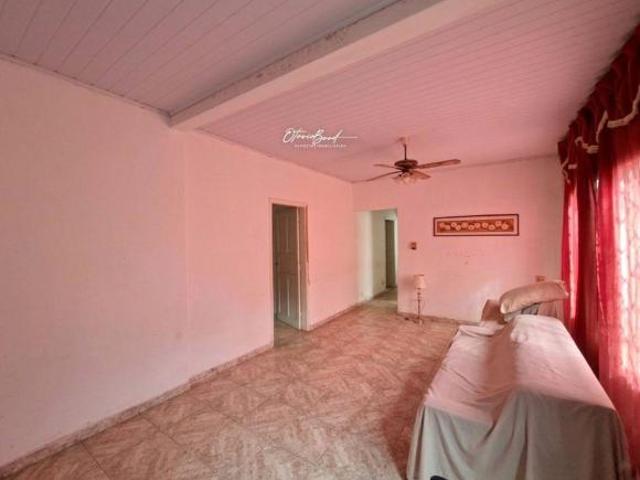 Casa para venda em Colônia de 147.00m² com 2 Quartos, 1 Suite e 3 Garagens