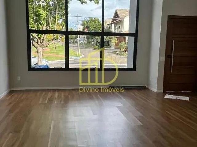 Casa para venda em Condomínio Granja Olga I de 197.00m² com 3 Quartos, 3 Suites e 2 Garagens