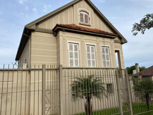 Casa para Venda em Cachoeira do Sul, Soares, 3 dormitórios, 2 banheiros, 1 vaga
