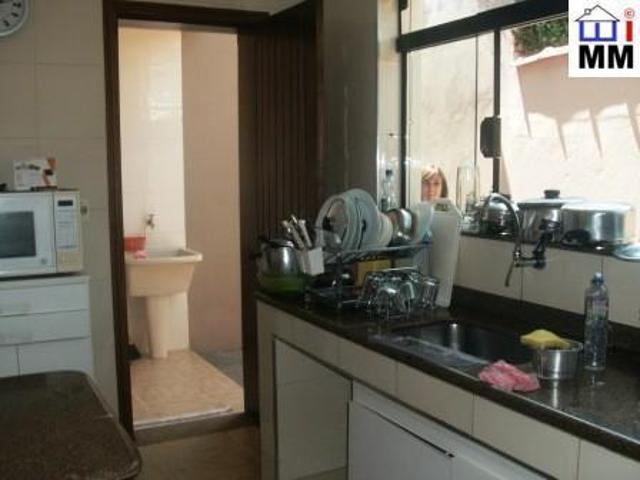 Casa para Venda em Cachoeira Paulista, Alto da Bela Vista, 6 dormitórios, 5 suítes, 1 banheiro