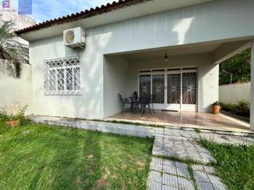 Casa para Venda em Cachoeira Paulista, Parque Primavera, 3 dormitórios, 1 suíte, 3 banheiros, 2 vaga
