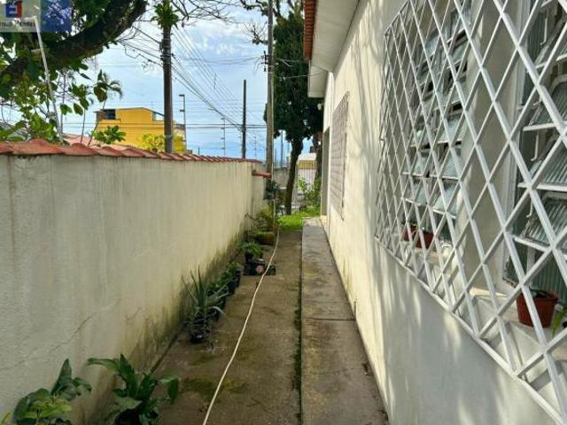 Casa para Venda em Cachoeira Paulista, Parque Primavera, 3 dormitórios, 1 suíte, 3 banheiros, 2 vaga