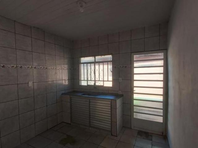 Casa para Venda em Cachoeira Paulista, Pitéu, 2 dormitórios, 2 banheiros, 2 vagas