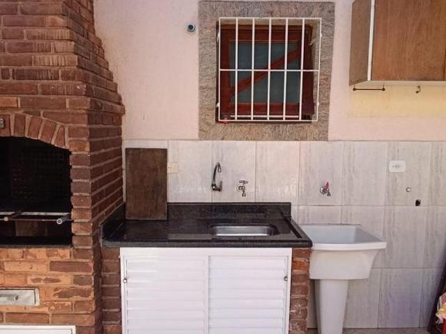 Casa para venda em Caiçara de 165.00m² com 3 Quartos, 1 Suite e 2 Garagens