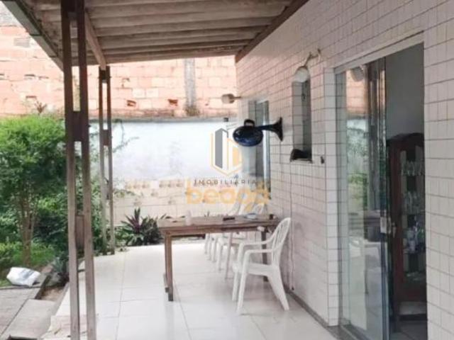 Casa para venda em Camargos, Belo Horizonte