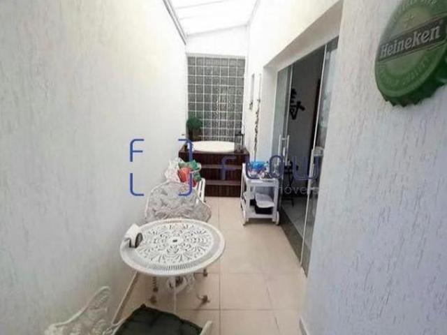 Casa para venda em Cambuci com 3 suítes, 4 vagas, 120m²