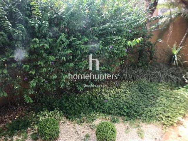Casa para venda em Cambuí de 181.00m² com 1 Quarto e 2 Garagens