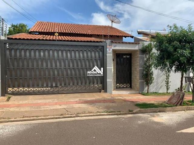 Casa para Venda em Campo Grande, Jardim Panama, 1 dormitório, 2 suítes, 2 banheiros, 3 vagas
