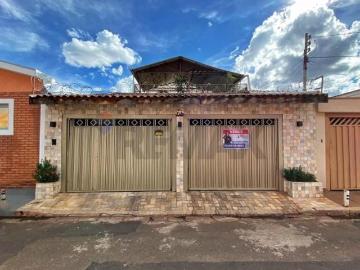 Casa para venda em Campos Elíseos de 162.00m² com 3 Quartos, 2 Suites e 2 Garagens