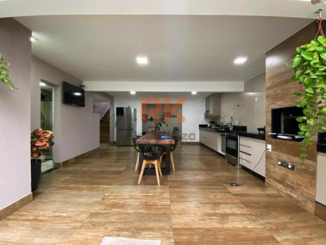 Casa para venda em Candelária de 170.00m² com 3 Quartos e 1 Suite