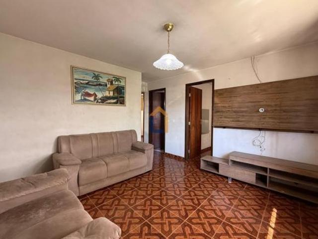 Casa para venda em Capão Raso de 150.00m² com 3 Quartos e 3 Garagens