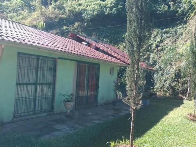 Casa para Venda em Carlos Barbosa, Rural