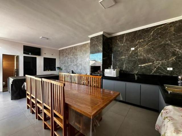 Casa para venda em Centro, Nepomuceno