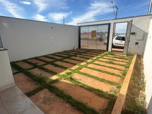 Casa para venda em Centro, Nepomuceno