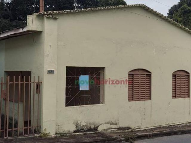 Casa para venda em Centro, Oliveira