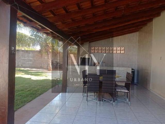 Casa para venda em Centro, Acorizal