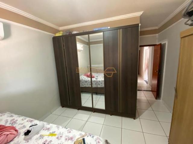 Casa para venda em Centro, Araguari
