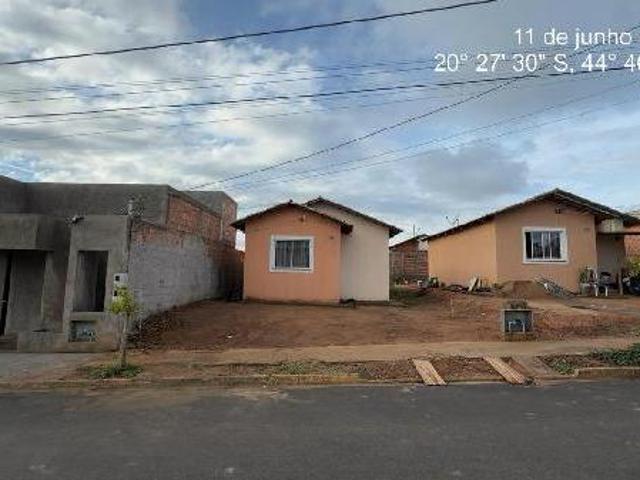 Casa para venda em Centro, Cláudio