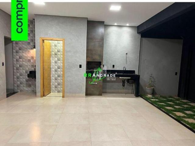 Casa para venda em Centro de 150.00m² com 3 Quartos, 1 Suite e 3 Garagens