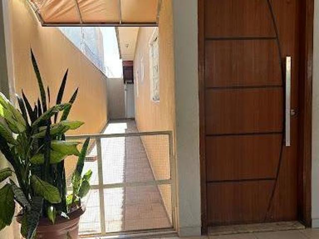 Casa para venda em Centro de 180.00m² com 3 Quartos e 2 Garagens