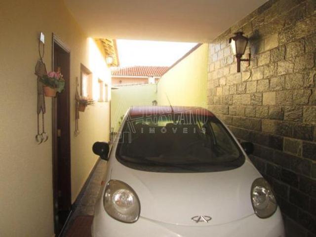 Casa para venda em Centro de 103.00m² com 2 Quartos e 3 Garagens