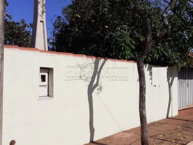 Casa para venda em Centro de 100.00m² com 1 Quarto e 1 Garagem
