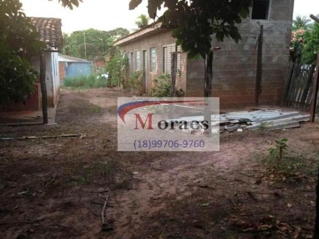 Casa para venda em Centro de 1156.00m² com 2 Quartos e 5 Garagens