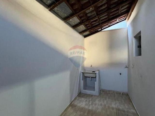 Casa para venda em Centro de 246.00m² com 3 Quartos, 1 Suite e 1 Garagem