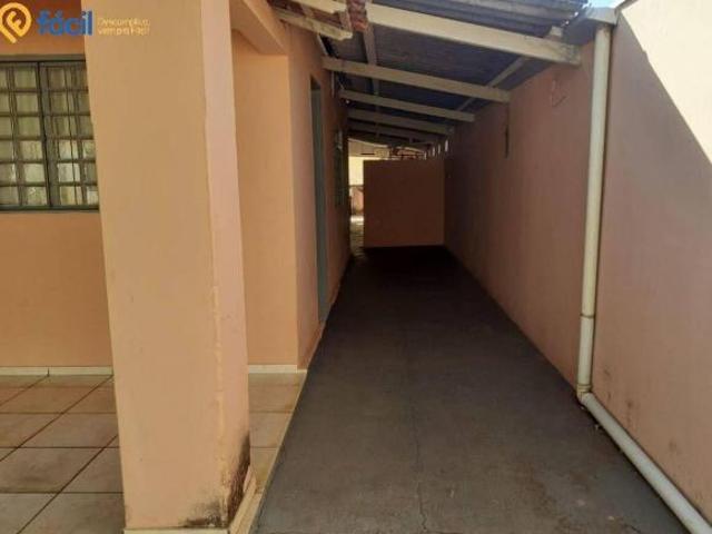 Casa para venda em Centro de 264.80m² com 4 Quartos e 1 Garagem