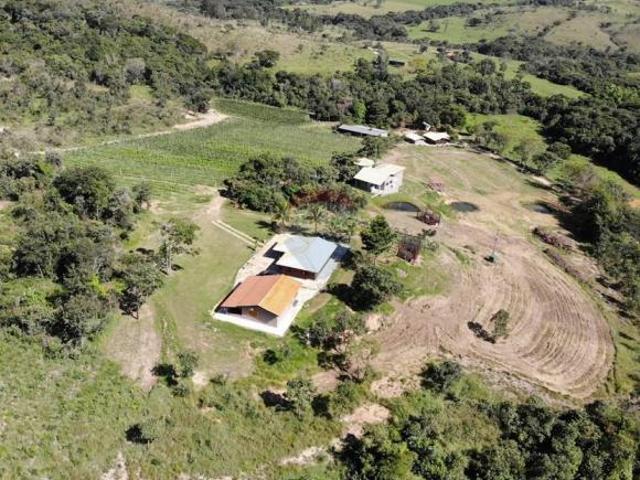Casa para venda em Centro de 540000.00m² com 8 Quartos, 4 Suites e 10 Garagens