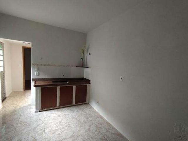 Casa para venda em Centro de 82.00m² com 3 Quartos e 1 Suite