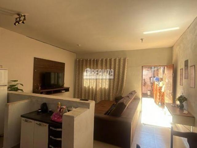 Casa para venda em Centro, Delta
