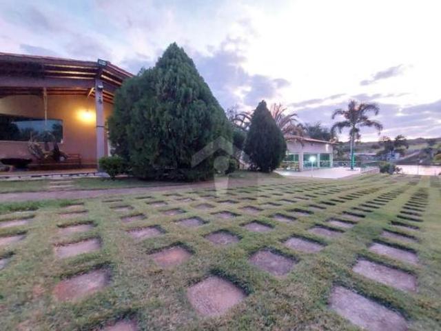 Casa para venda em Centro, Fama